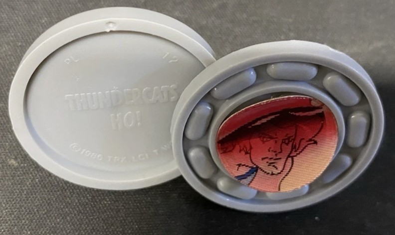 Burger King Thunder Cats meal toy - ring with secret compartment